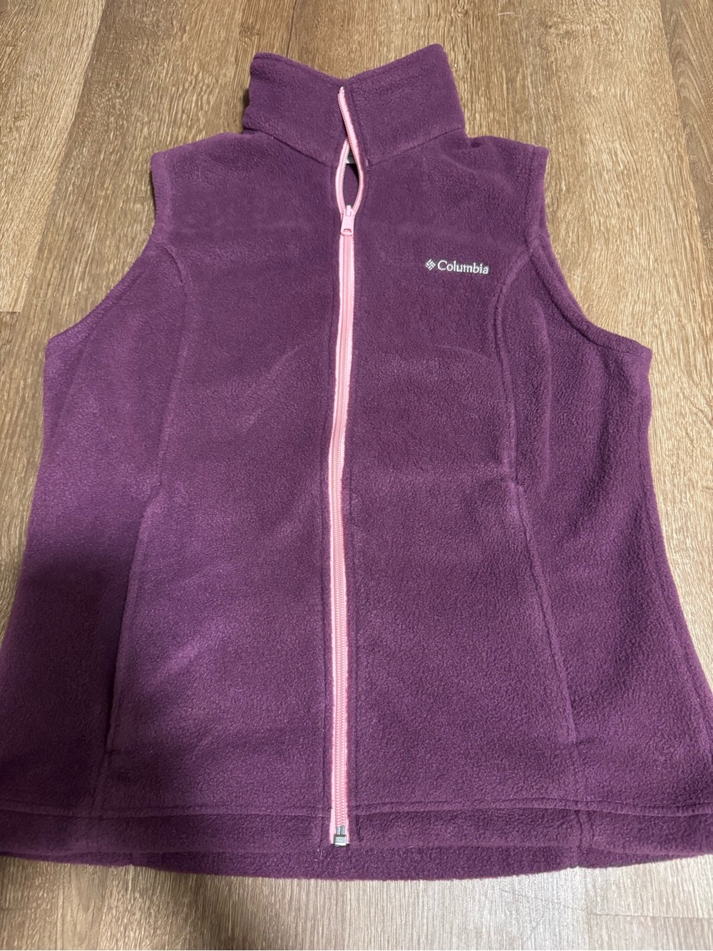 Columbia Fleece Vest Women’s Size Medium Purple and Pink